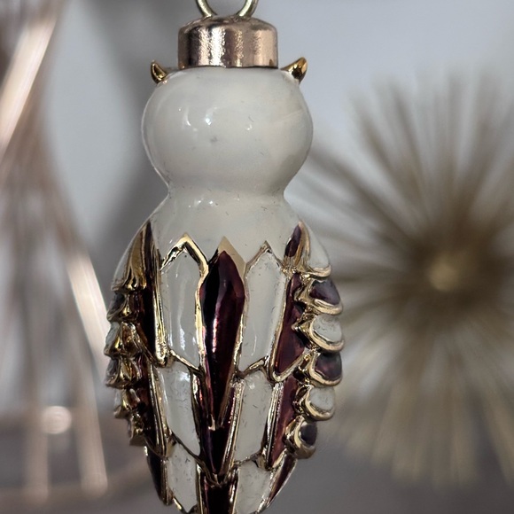 Henri Bendel Silver and Gold Animal Ornaments - Picture 5 of 11